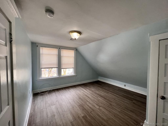 87 Blake St, New Haven, CT 06511 - bonus room with dark wood finished floors and vaulted ceiling