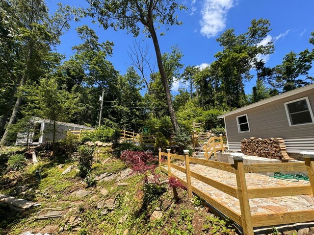 22 Hemlock Trl, Newtown, CT 06482 - view of yard with a wooden deck