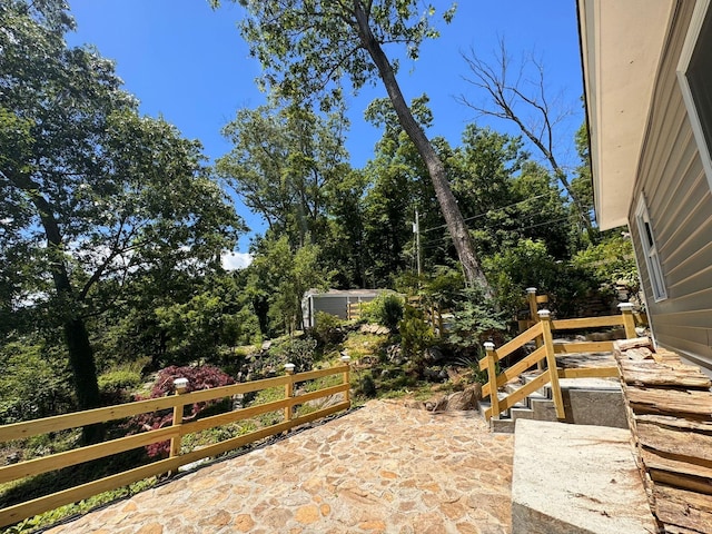 22 Hemlock Trl, Newtown, CT 06482 - view of patio