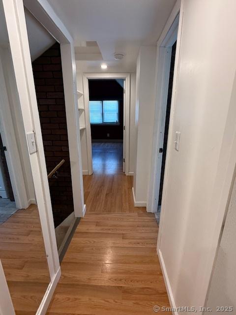 246 Sheffield Ave, New Haven, CT 06511 - hall featuring light wood-style floors and baseboards