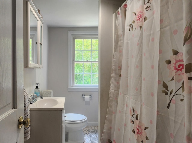 4 Tryon Rd, Norwalk, CT 06851 - full bathroom with vanity and curtained shower