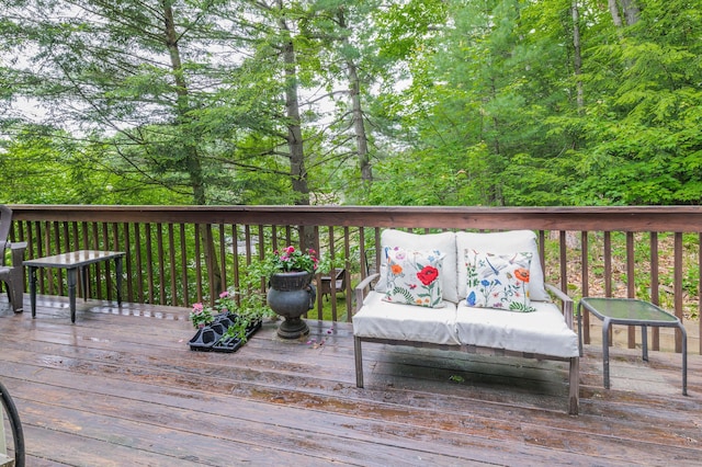 11 Wood Duck Ln Unit 11, Simsbury, CT 06081 - wooden deck with an outdoor living space