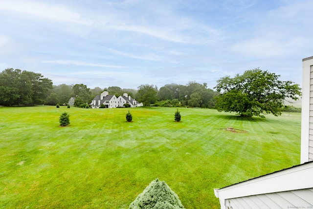 22 River Colony, Guilford, CT 06437 - view of grassy yard featuring view of wooded area