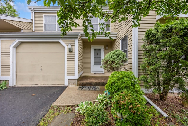 543 S Farms Ter Unit 543, Southington, CT 06489 - photo 1