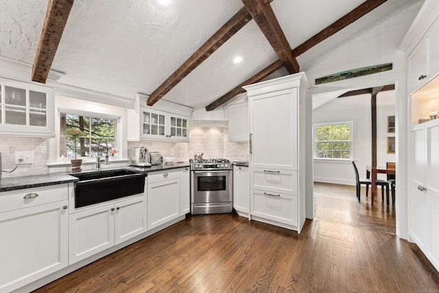 47 Godfrey Rd W, Weston, CT 06883 - kitchen featuring gas stove, tasteful backsplash, white cabinetry, and recessed lighting