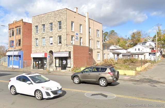 490 W Main St, Waterbury, CT 06702