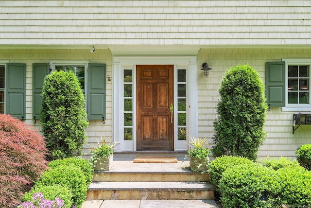 37 Woodridge Cir, New Canaan, CT 06840 - property entrance with a porch