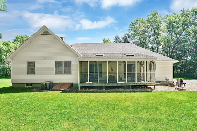175 Wrights Brook Dr, Somers, CT 06071 - back of property with a sunroom, a yard, and a shingled roof
