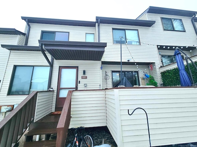 181 Cypress Rd Unit 181, Newington, CT 06111 - back of house