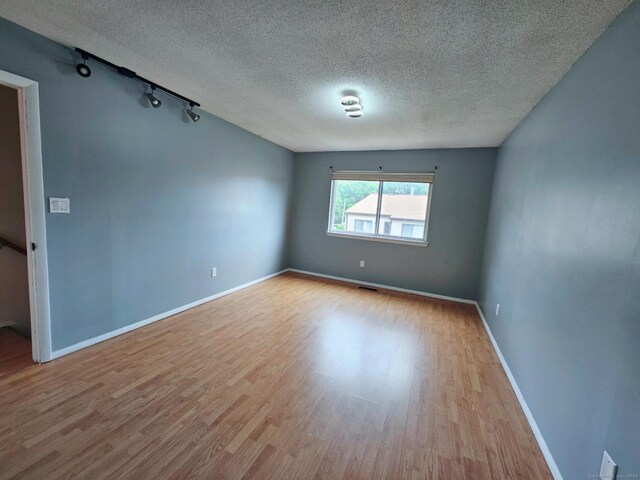 181 Cypress Rd Unit 181, Newington, CT 06111 - photo 10