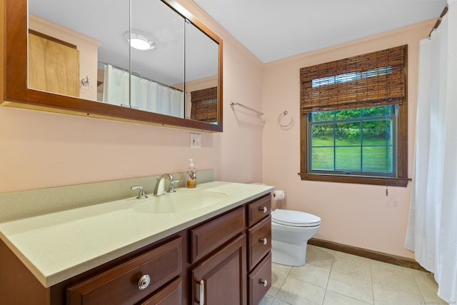389 Chamberlain Rd, Middletown, CT 06457 - full bathroom featuring vanity, tile patterned flooring, and curtained shower