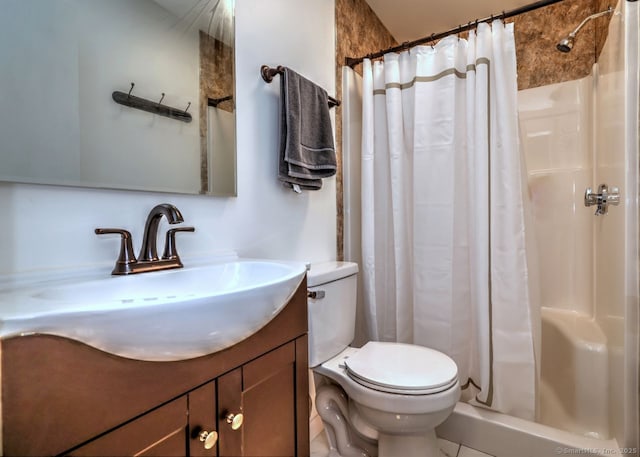 17 Brush Hill Rd, Clinton, CT 06413 - bathroom featuring vanity and a shower with curtain