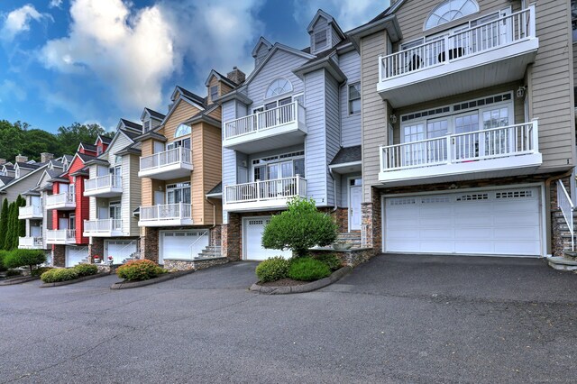 665 River Rd Unit 2, Shelton, CT 06484 - photo 5