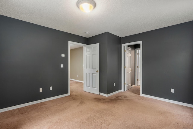 46 Dewey St, Middletown, CT 06457 - unfurnished bedroom featuring carpet floors, baseboards, and a textured ceiling