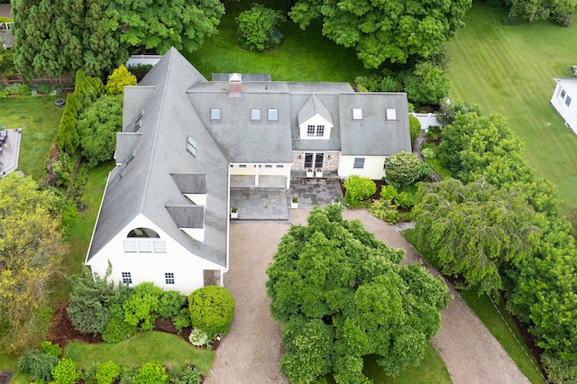 8 Norton Ave, Guilford, CT 06437 - view of subject property featuring a tree filled landscape