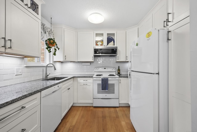 689 Churchill Dr Unit 689, Newington, CT 06111 - photo 6