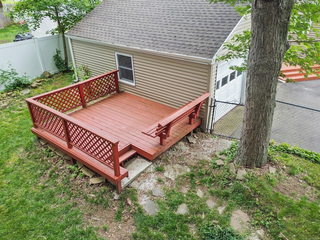 51 Goodwin St, Manchester, CT 06040 - wooden deck with a fenced backyard