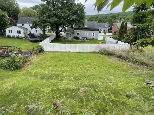 82 Trowbridge Pl, Naugatuck, CT 06770 - view of yard featuring a trampoline