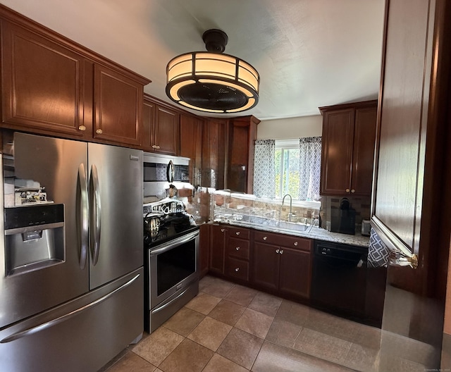 6 Rose Ln Unit 6-53, Danbury, CT 06811 - photo 1