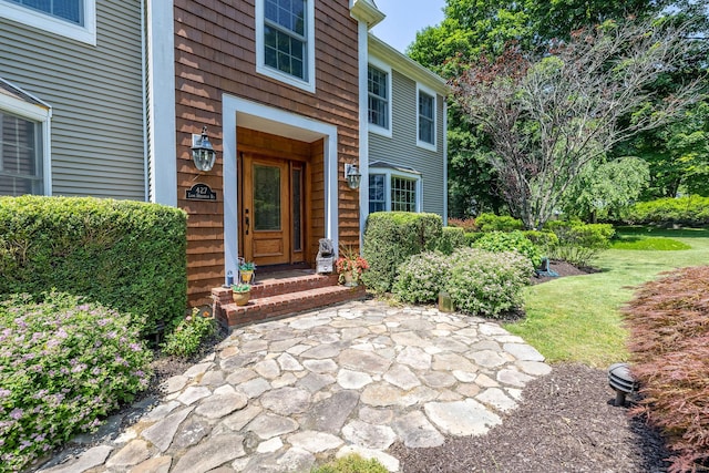 427 Long Mountain Rd, New Milford, CT 06776 - entrance to property featuring a lawn