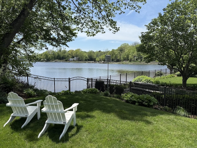 21 Oak Ridge Park, Westport, CT 06880 - view of yard featuring a water view