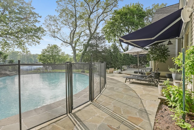21 Oak Ridge Park, Westport, CT 06880 - view of swimming pool with a patio