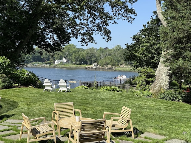 21 Oak Ridge Park, Westport, CT 06880 - view of yard with a water view