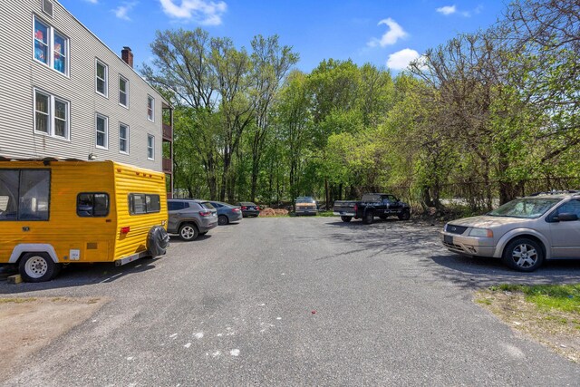 203 S Leonard St, Waterbury, CT 06708 - view of asphalt road