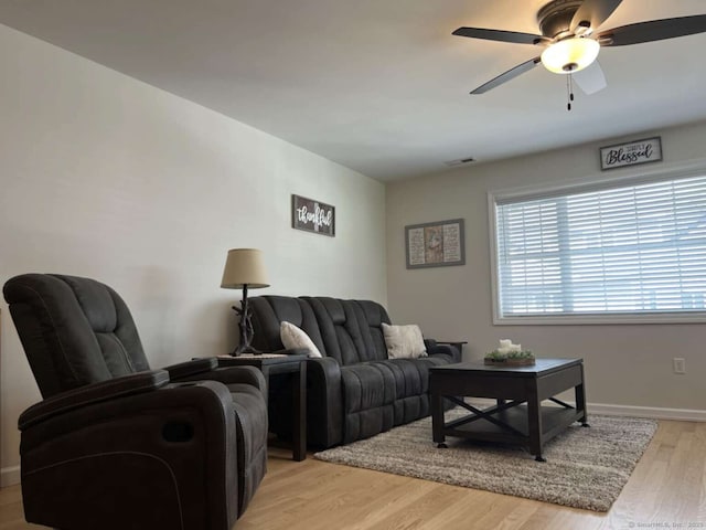 330 Crystal Ave Unit 20, New London, CT 06320 - living area with light wood-type flooring and a ceiling fan