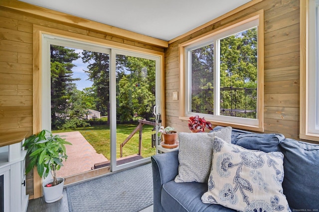 133 Savage Hill Rd, Berlin, CT 06037 - sunroom with plenty of natural light