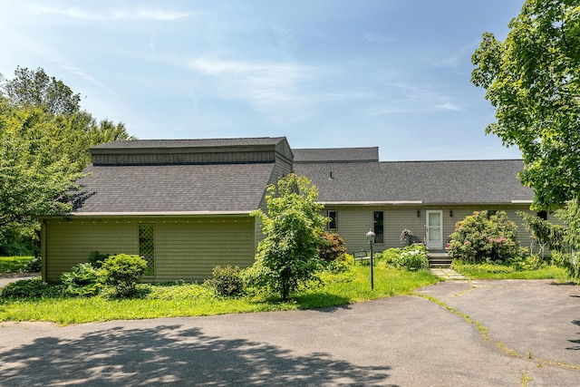 173 Bch Hill Rd E, Bridgewater, CT 06752 - view of front of house featuring a shingled roof