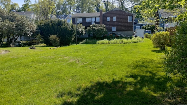view of grassy yard