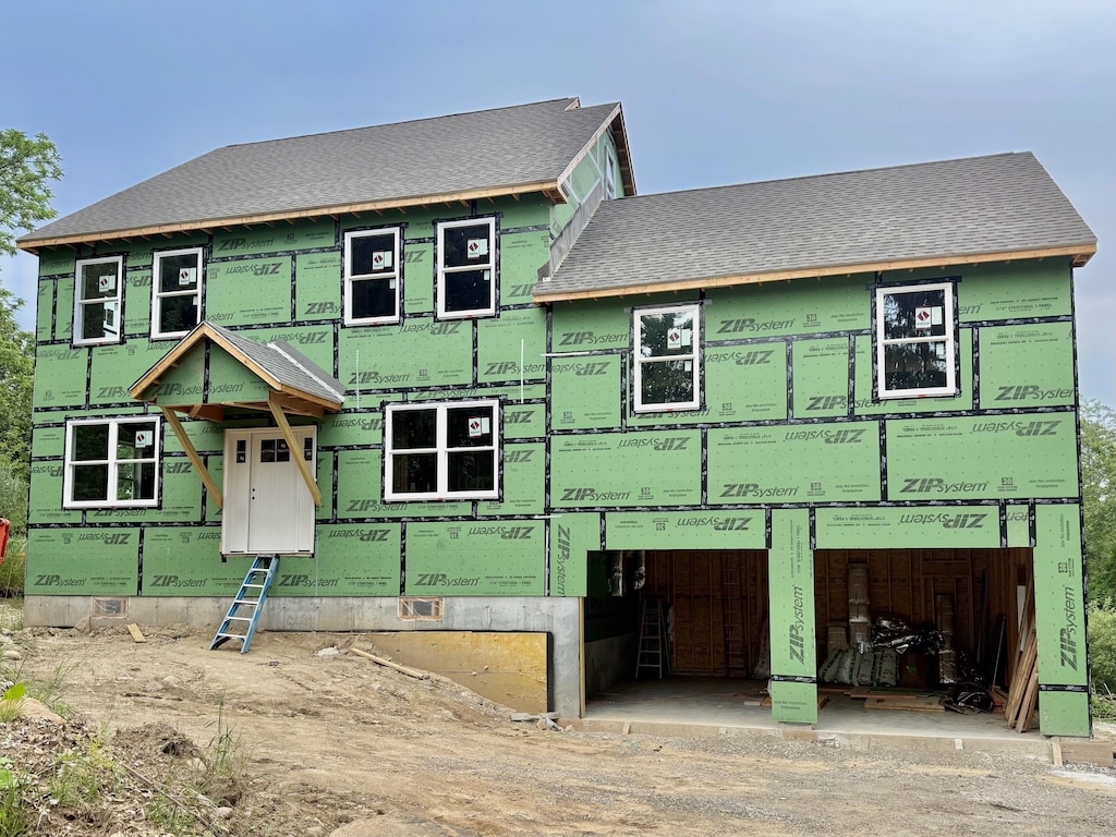 3 Deer Run Dr Unit 3, Seymour, CT 06483 - unfinished property featuring roof with shingles and a garage