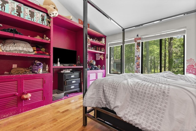 67 Woodside Cir Unit 67, Torrington, CT 06790 - bedroom featuring light wood finished floors