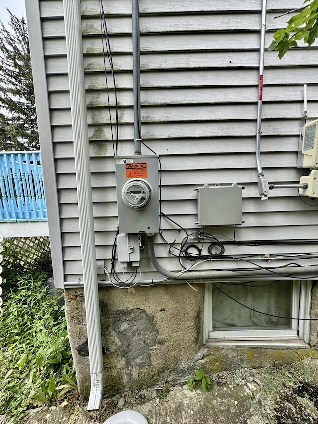 81 Easton Ave, Waterbury, CT 06704 - exterior view of electric meter