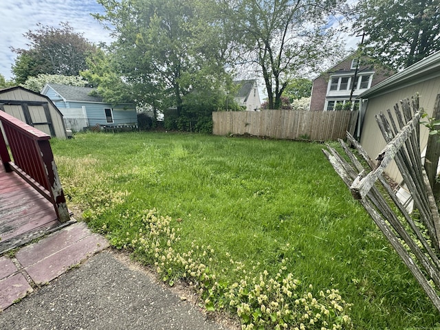 111 Hollywood Ave, Bridgeport, CT 06606 - view of yard featuring a storage unit