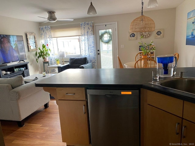 175 W Walk Unit 175, West Haven, CT 06516 - kitchen with dishwasher, open floor plan, light wood-type flooring, and a ceiling fan