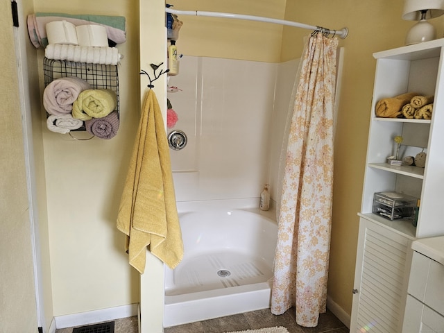 346 Pine St, Bristol, CT 06010 - full bath with a shower with curtain