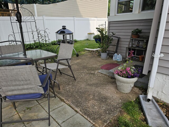 346 Pine St, Bristol, CT 06010 - view of patio with outdoor dining area