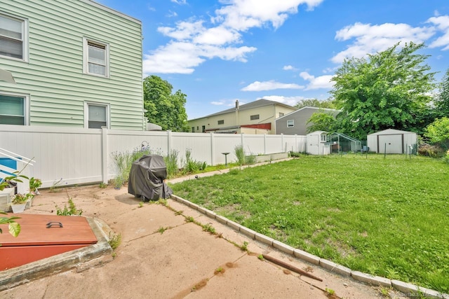 385 Blatchley Ave, New Haven, CT 06513 - view of yard featuring a storage unit