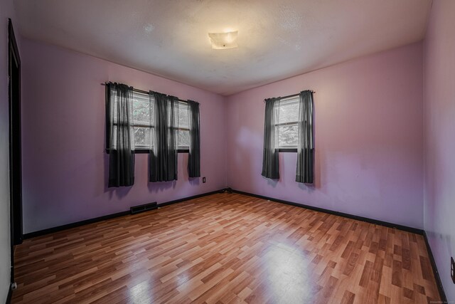 26 Oakleaf Dr, Waterbury, CT 06708 - photo 23