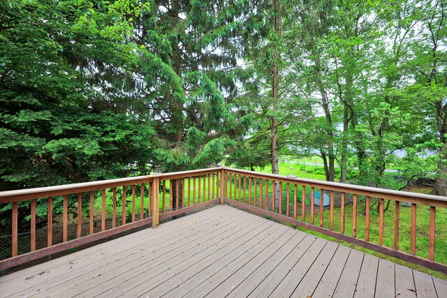 24 Cadbury Pl, Naugatuck, CT 06770 - view of wooden terrace