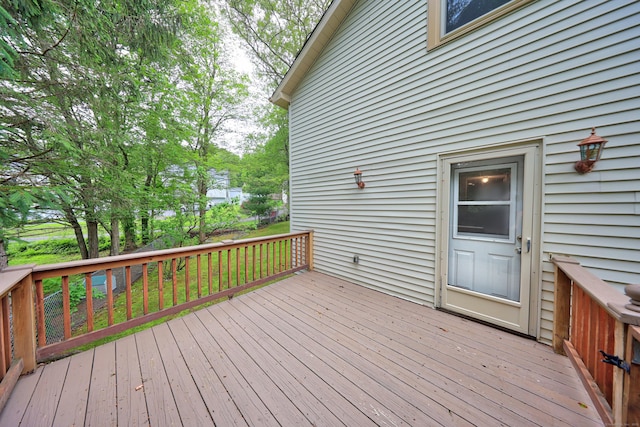 24 Cadbury Pl, Naugatuck, CT 06770 - view of wooden deck