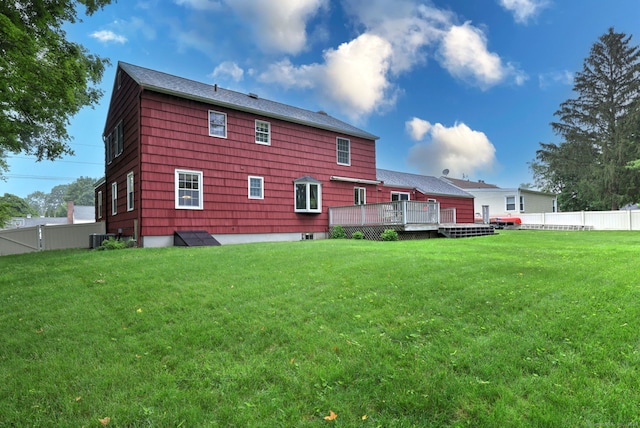 31 Meadowview Dr, Trumbull, CT 06611 - back of house featuring a deck and a fenced backyard