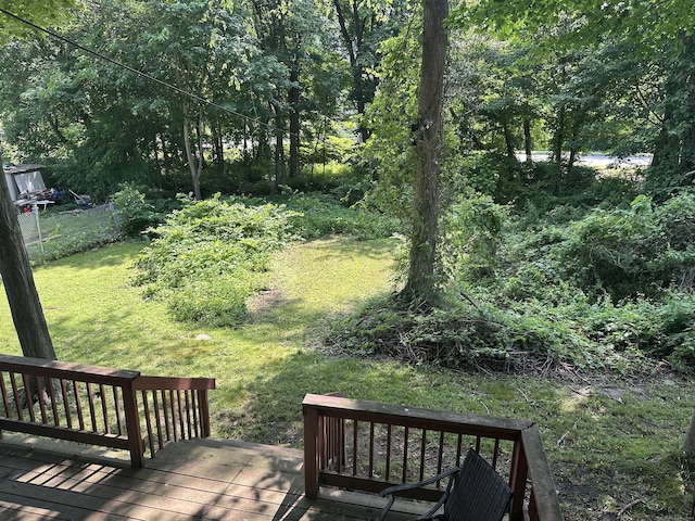 813 Russell St, New Haven, CT 06513 - view of grassy yard with a wooden deck