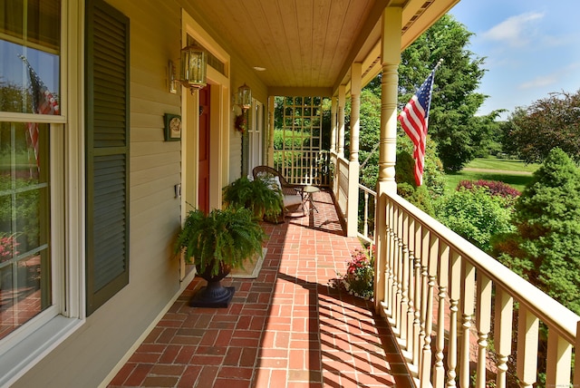 16 Brookfield Dr, Ellington, CT 06029 - view of porch