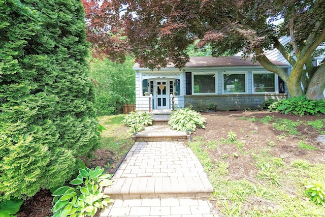 64 Mohawk Ave, Derby, CT 06418 - view of front facade featuring stone siding