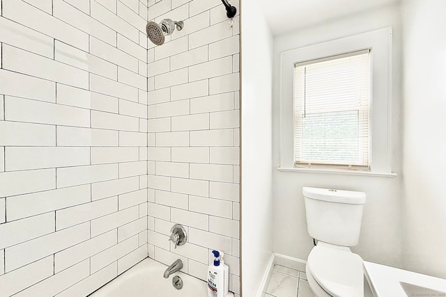 64 Mohawk Ave, Derby, CT 06418 - full bathroom featuring toilet and bathtub / shower combination