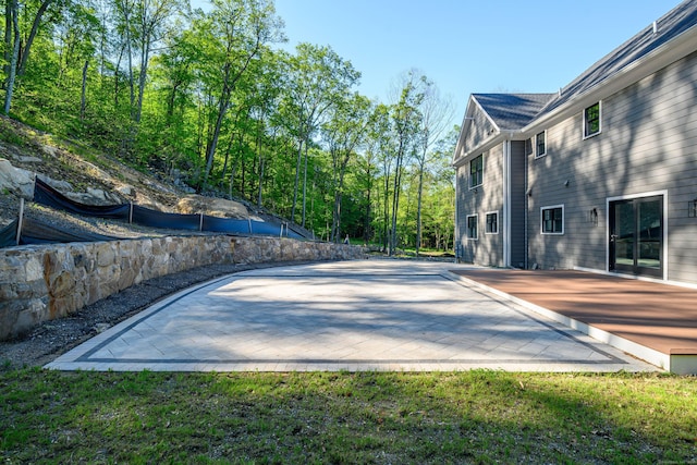 19 Ives Ct, Ridgefield, CT 06877 - view of patio / terrace