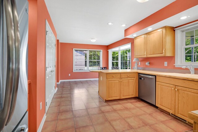125 E Old Route 6, Hampton, CT 06247 - kitchen with appliances with stainless steel finishes, light countertops, a peninsula, healthy amount of natural light, and recessed lighting